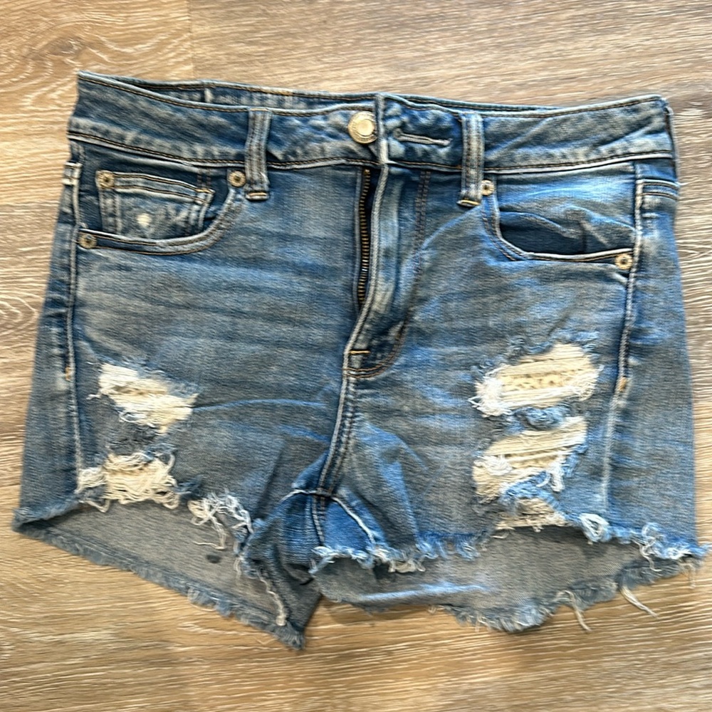 Shorts Distressed